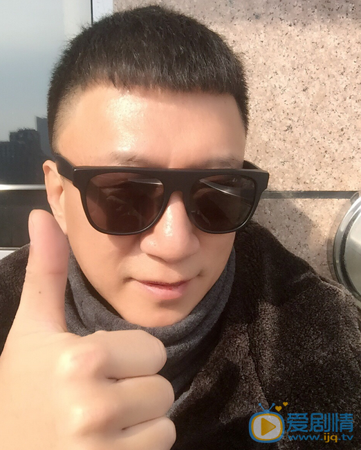 孙红雷自拍照 孙红雷 自拍照