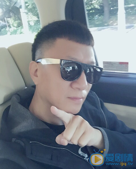 孙红雷自拍照 孙红雷 自拍照