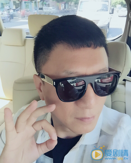 孙红雷自拍照 孙红雷 自拍照