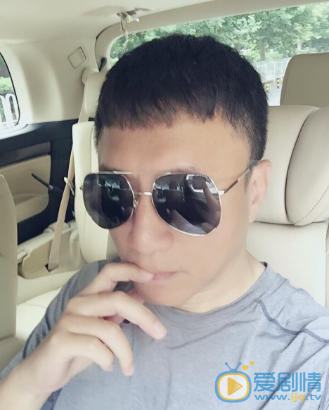 孙红雷自拍照 孙红雷 自拍照