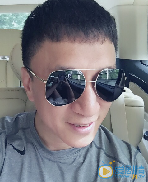 孙红雷自拍照 孙红雷 自拍照