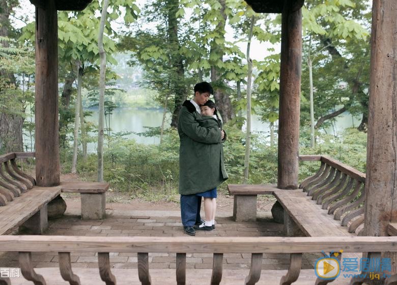 窦骁《山楂树之恋》剧照 窦骁高清写真_窦骁高清剧照