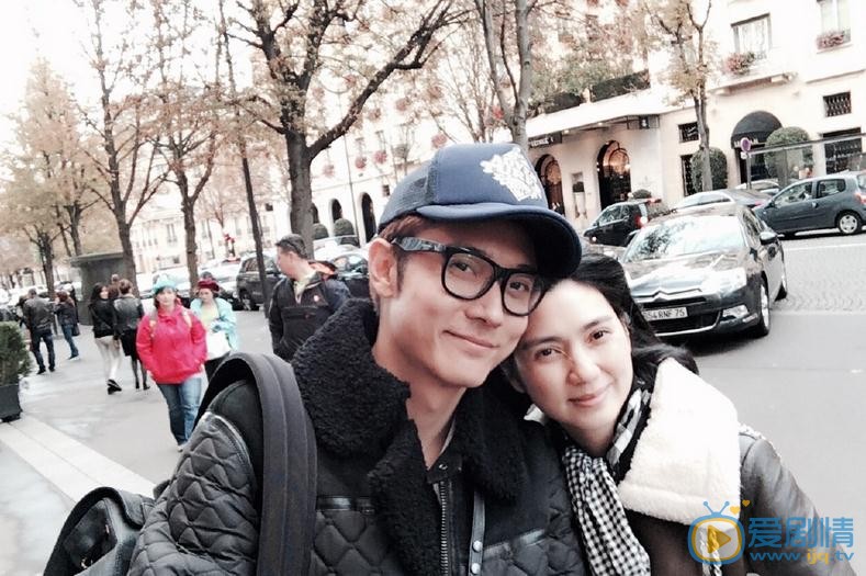 张丹峰和老婆洪欣合照 张丹峰高清写真_张丹峰高清剧照