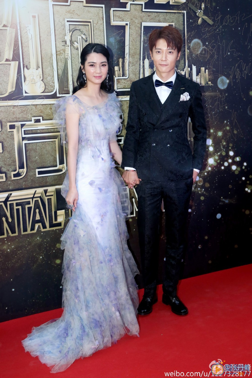 张丹峰和老婆洪欣合照 张丹峰高清写真_张丹峰高清剧照