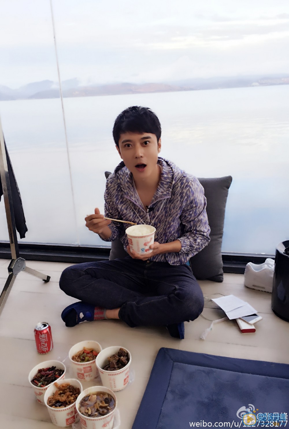 张丹峰生活照 张丹峰高清写真_张丹峰高清剧照