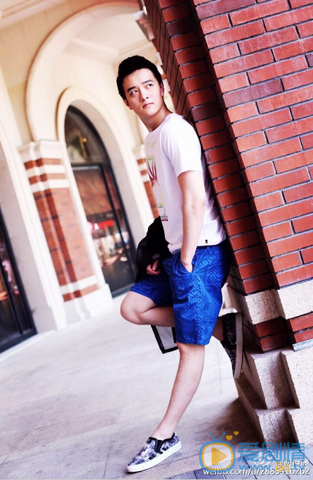 初俊辰生活照 初俊辰高清写真_初俊辰高清剧照