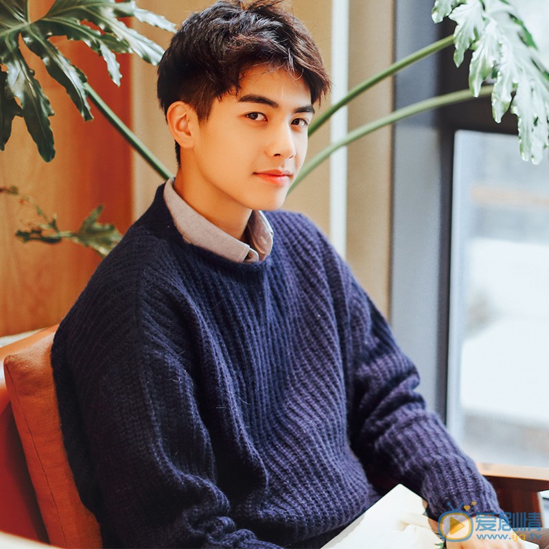 宋威龙秋日暖男写真 宋威龙高清写真_宋威龙高清剧照