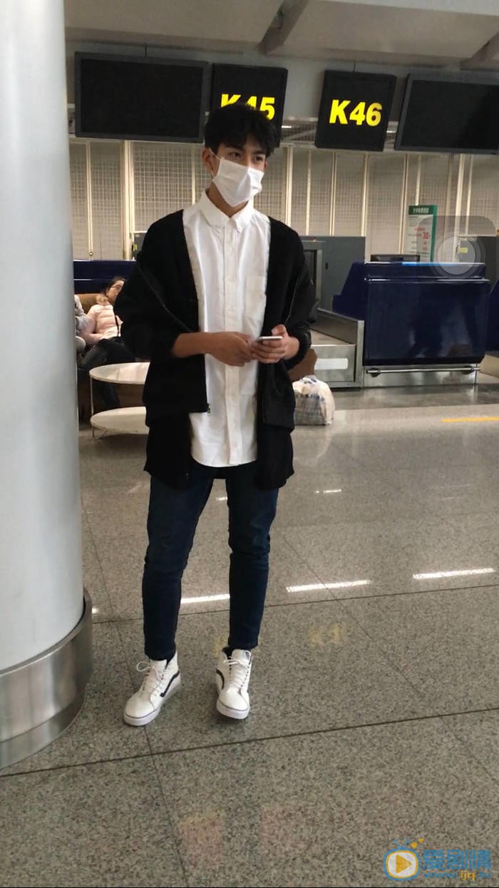 宋威龙机场照 宋威龙高清写真_宋威龙高清剧照