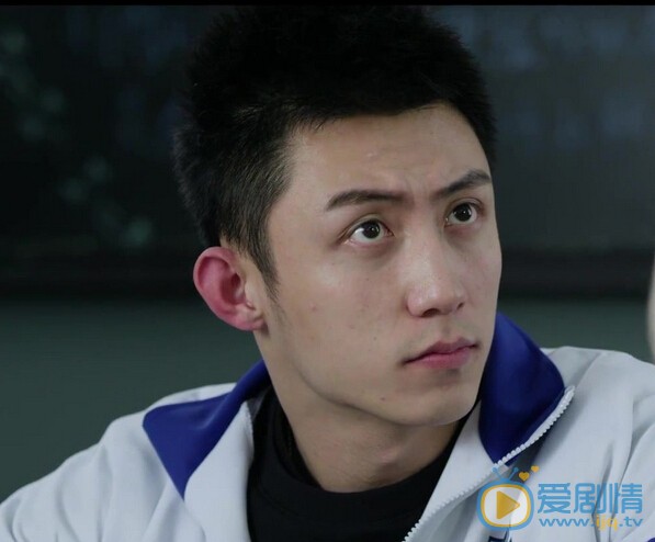 黄景瑜《上瘾》剧照 黄景瑜个人资料介绍简介黄景瑜《上瘾》剧照