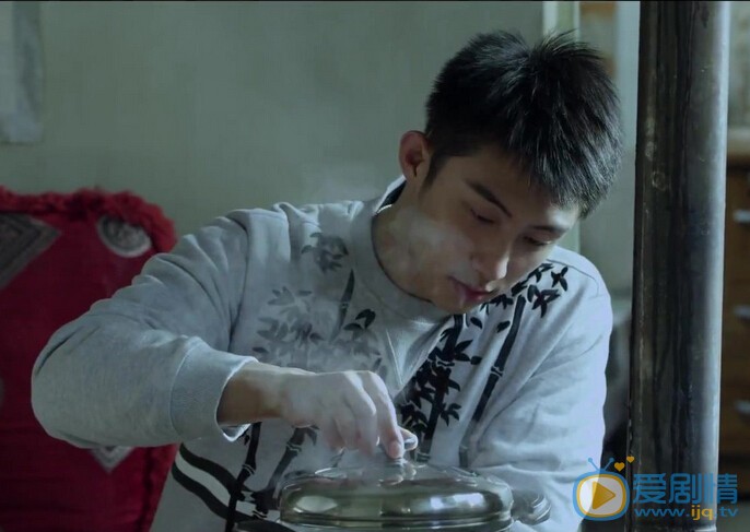 黄景瑜《上瘾》剧照 黄景瑜个人资料介绍简介黄景瑜《上瘾》剧照