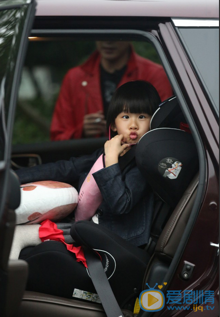 陆毅女儿贝儿照片 陆毅高清写真_陆毅高清剧照