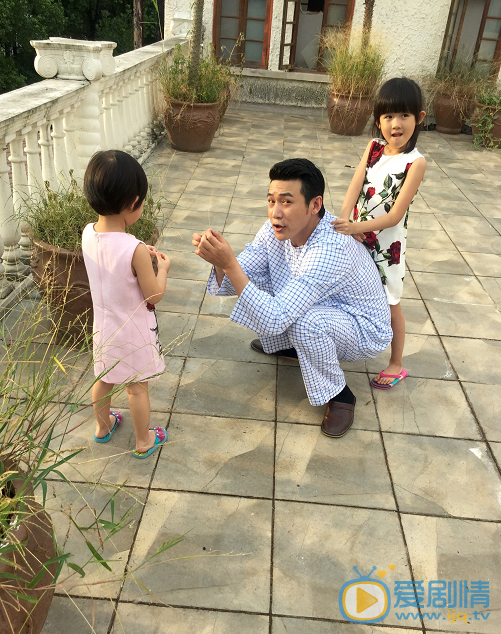 陆毅陆毅一家生活照 陆毅高清写真_陆毅高清剧照