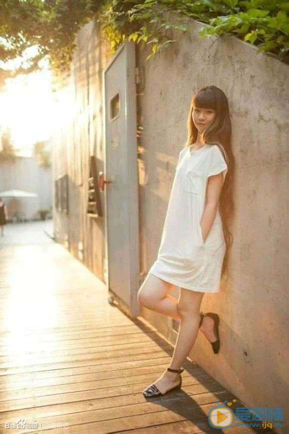 小彩旗写真 小彩旗高清写真_小彩旗高清剧照