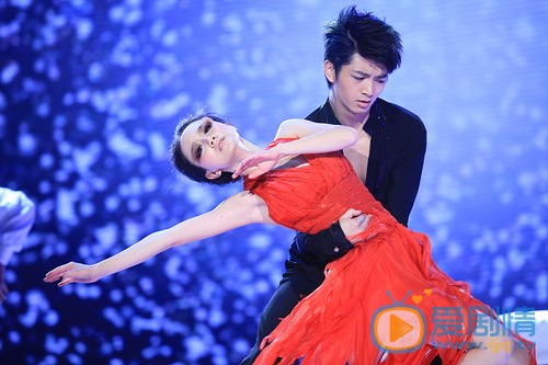 李倩舞林大会 李倩高清写真_李倩高清剧照