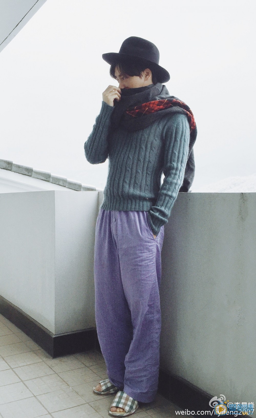 李易峰生活自拍照 李易峰高清写真_李易峰高清剧照