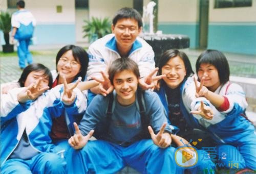 李易峰小时候早年照 李易峰高清写真_李易峰高清剧照