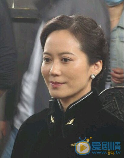 俞飞鸿《东方战场》剧照 俞飞鸿个人资料介绍简介俞飞鸿《东方战场》剧照