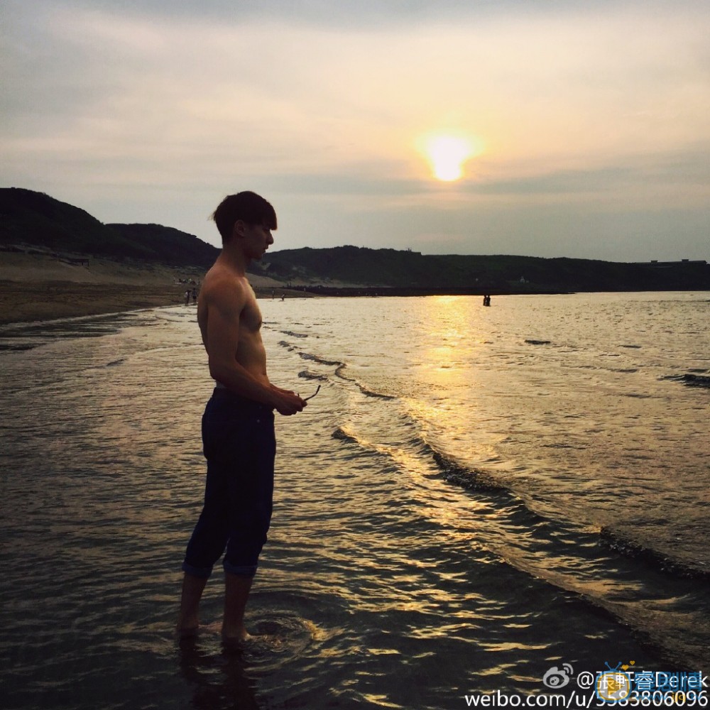 张轩睿旅行照片 张轩睿高清写真_张轩睿高清剧照