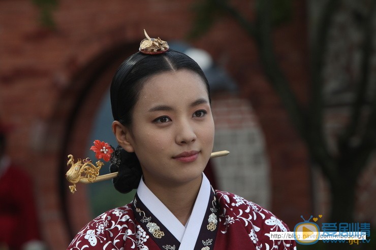 韩孝周《同伊》剧照 韩孝周高清写真_韩孝周高清剧照