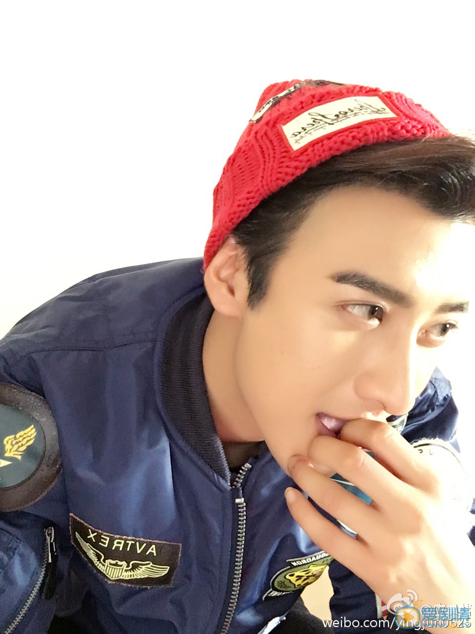 应昊茗表情包 应昊茗高清写真_应昊茗高清剧照