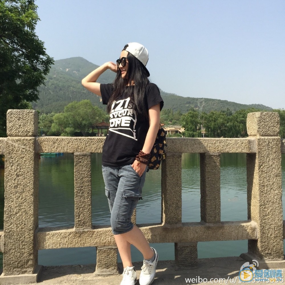 孙宁旅游照 孙宁高清写真_孙宁高清剧照