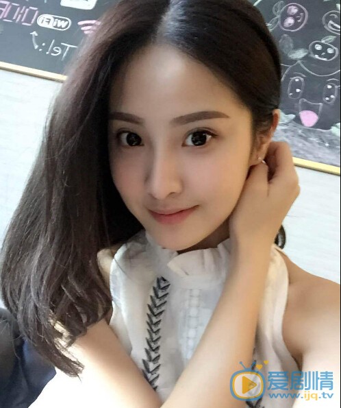 赖雨濛生活照 赖雨濛个人资料生活照赖雨濛个人简介