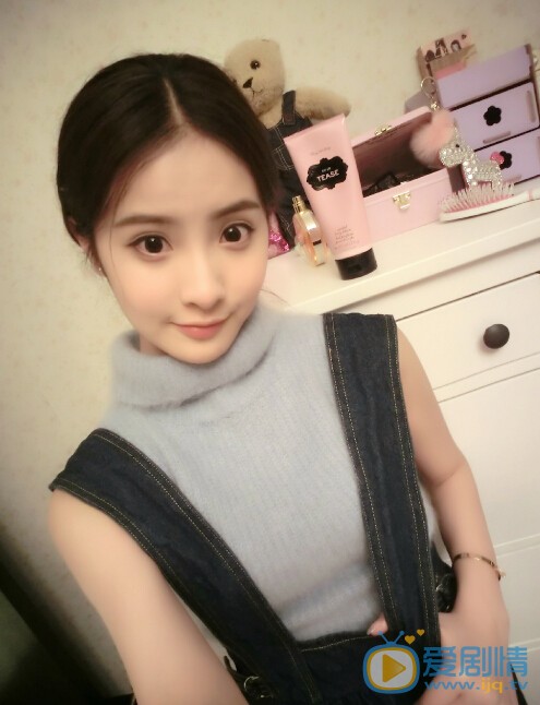 赖雨濛生活照 赖雨濛个人资料生活照赖雨濛个人简介