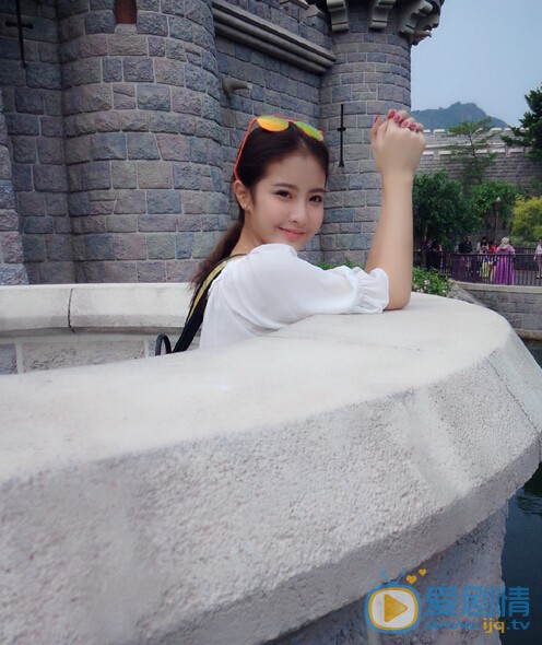 赖雨濛生活照 赖雨濛个人资料生活照赖雨濛个人简介