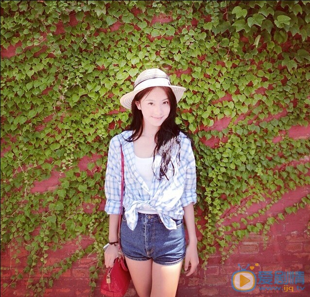 赖雨濛生活照 赖雨濛个人资料生活照赖雨濛个人简介