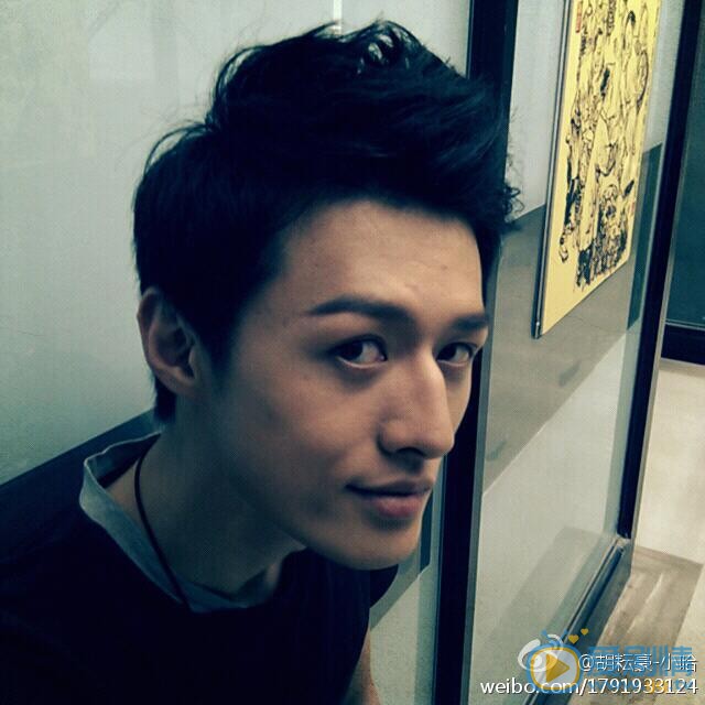 胡耘豪早期照片 胡耘豪高清写真_胡耘豪高清剧照