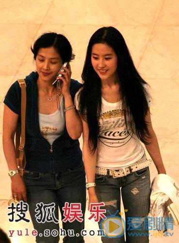 刘亦菲儿时家人照片 刘亦菲高清写真_刘亦菲高清剧照