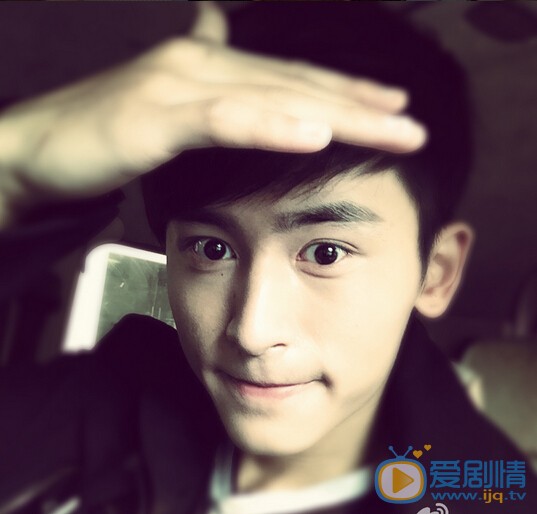 张哲瀚生活照 张哲瀚个人资料介绍简介张哲瀚生活照