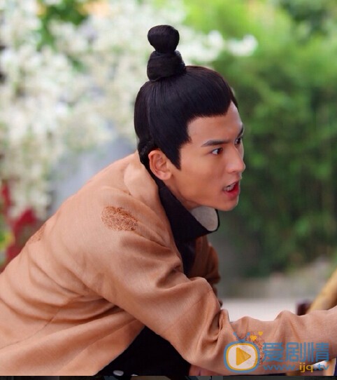 张哲瀚《美人制造》剧照 张哲瀚个人资料介绍简介张哲瀚高清照片