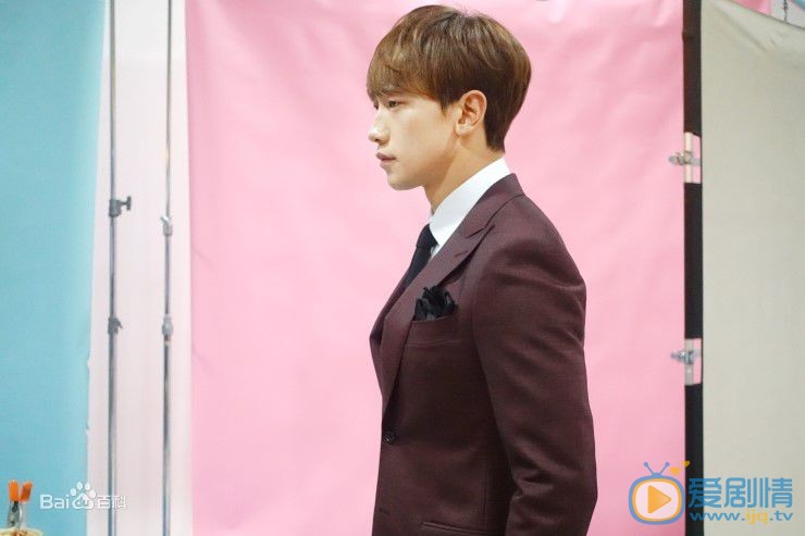 Rain《回来吧大叔》剧照 Rain高清写真_Rain高清剧照