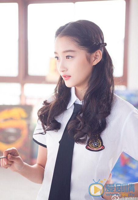 关晓彤生活照 关晓彤高清写真_关晓彤高清剧照