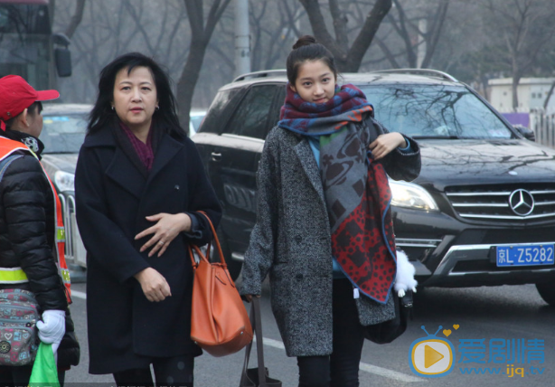 关晓彤北影考试照 关晓彤高清写真_关晓彤高清剧照