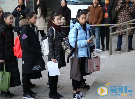 关晓彤北影考试照 关晓彤高清写真_关晓彤高清剧照
