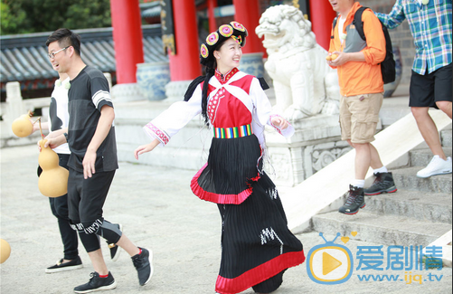 周冬雨综艺节目 周冬雨高清写真_周冬雨高清剧照