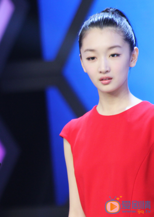 周冬雨综艺节目 周冬雨高清写真_周冬雨高清剧照