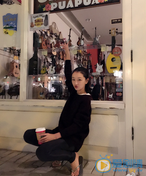 周冬雨生活照 周冬雨高清写真_周冬雨高清剧照