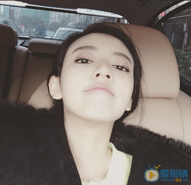 何瑞贤生活照 何瑞贤个人资料介绍简介何瑞贤高清照片