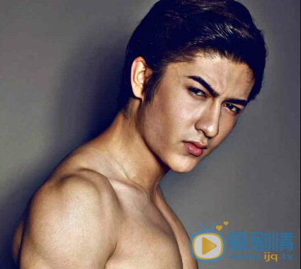 米热个人写真 米热个人资料介绍简介米热高清照片