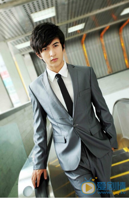 米热个人写真 米热个人资料介绍简介米热高清照片