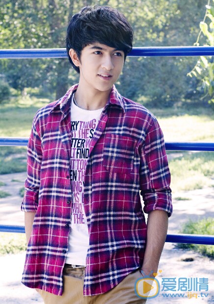 米热个人写真 米热个人资料介绍简介米热高清照片