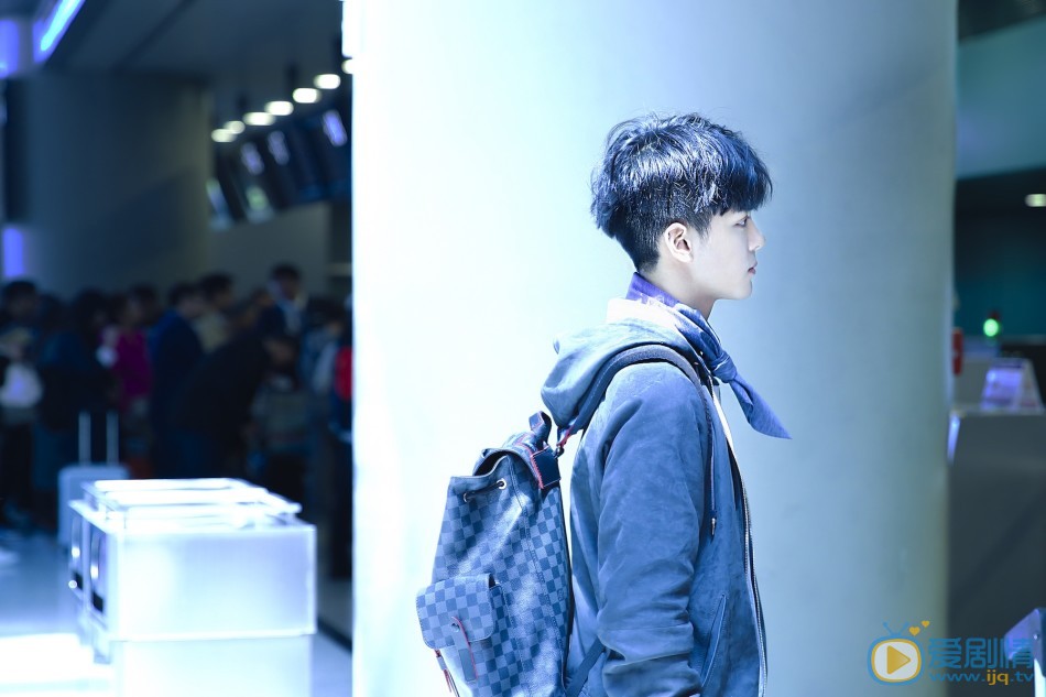 曾舜晞时尚潮服照 曾舜晞高清写真_曾舜晞高清剧照