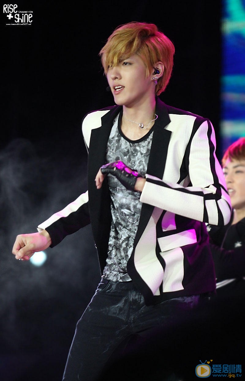 吴亦凡演唱会 吴亦凡高清写真_吴亦凡高清剧照