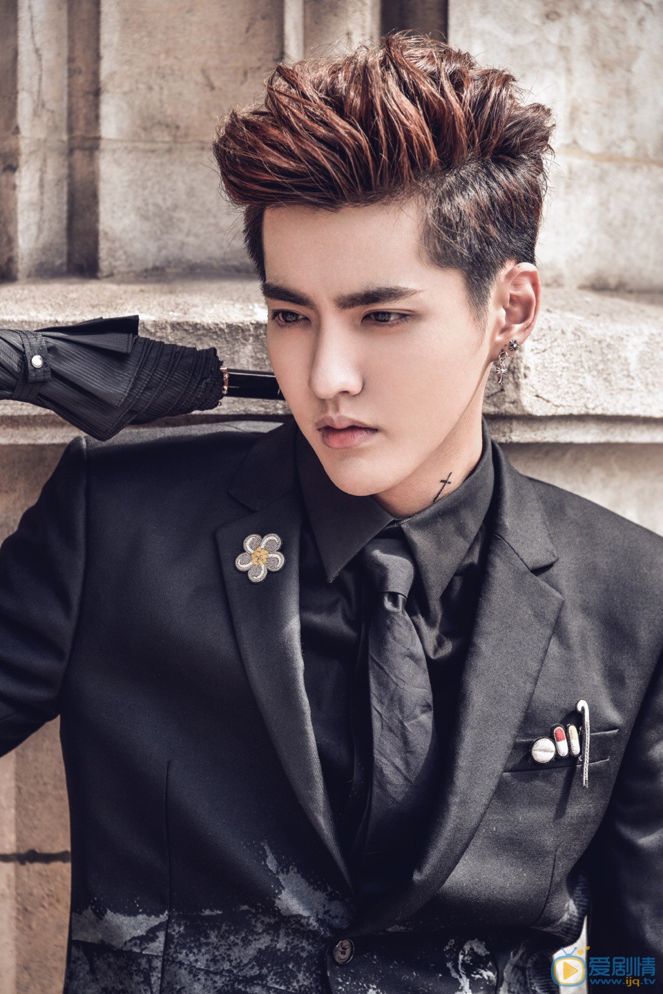 吴亦凡帅气写真 吴亦凡高清写真_吴亦凡高清剧照