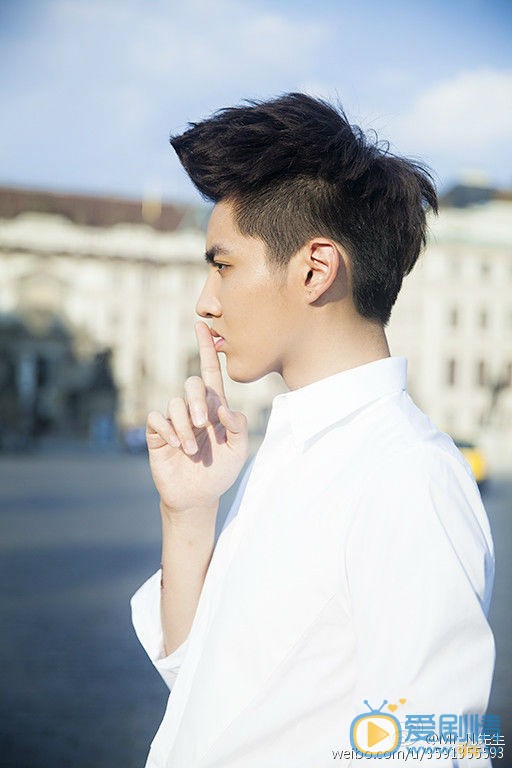 吴亦凡帅气写真 吴亦凡高清写真_吴亦凡高清剧照