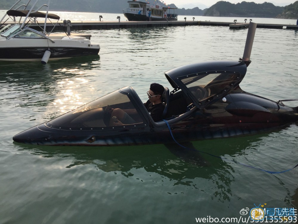 吴亦凡自拍生活照 吴亦凡高清写真_吴亦凡高清剧照