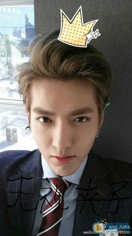 吴亦凡自拍生活照 吴亦凡高清写真_吴亦凡高清剧照